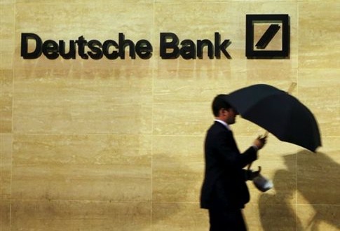 Η Deutsche Bank «πιθανόν να έχει ζημιές το 2016»